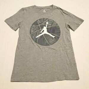 Nike Jordan Tshirt Kids Size Small 8-10 Years Shirt